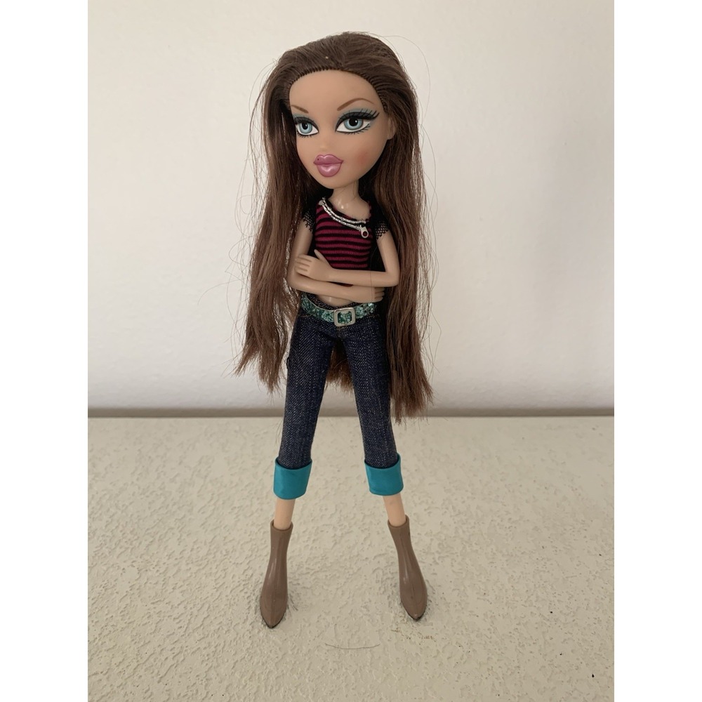 Bratz Doll Sisterz Sister Lilani Original Outfit